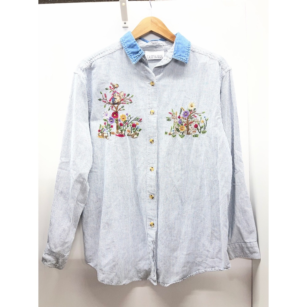 Casey & Max Embroidered Floral Squirrel Striped Shirt Denim Collar Large VTG 90